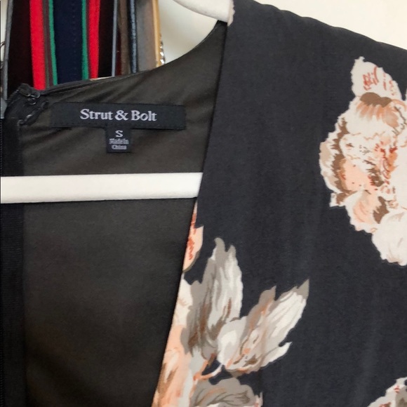 Fall Romper - Picture 2 of 6